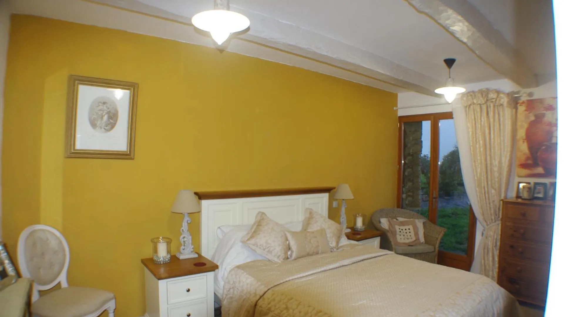 Olisios, Beautiful Farmhouse With Private Pool Pampelonne 펜션